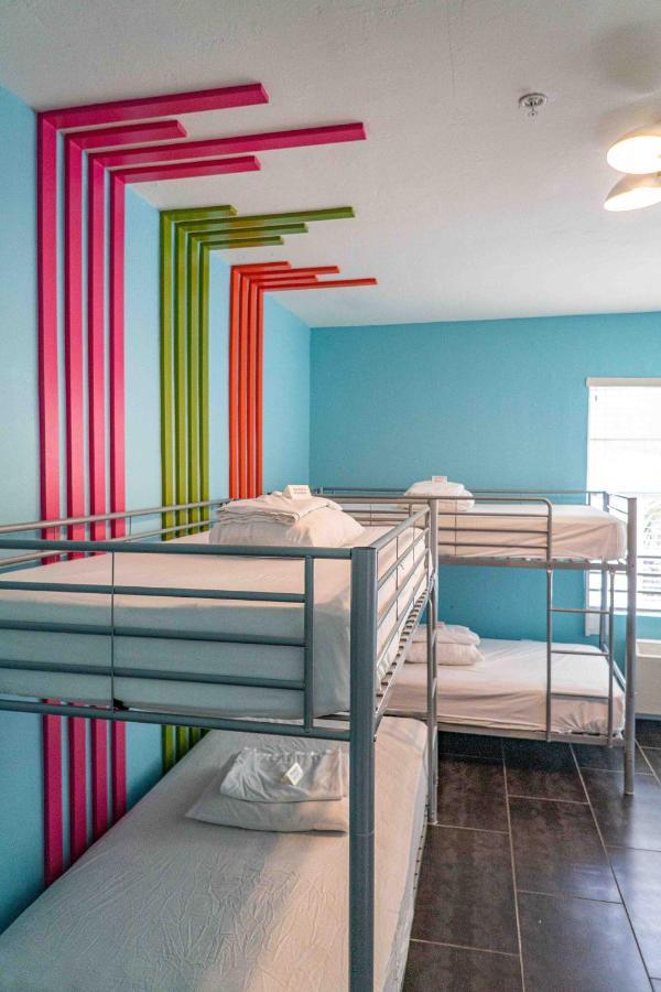 Auberge de jeunesse Beds N' Drinks *